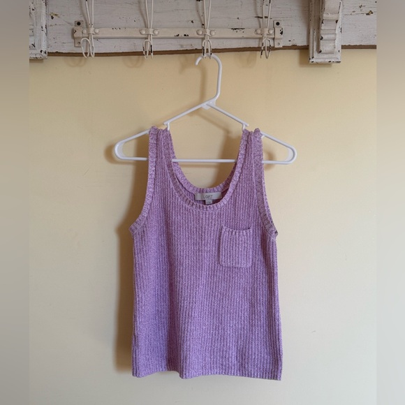 LOFT Tops - LOFT Ribbed Pocket Sweater Tank